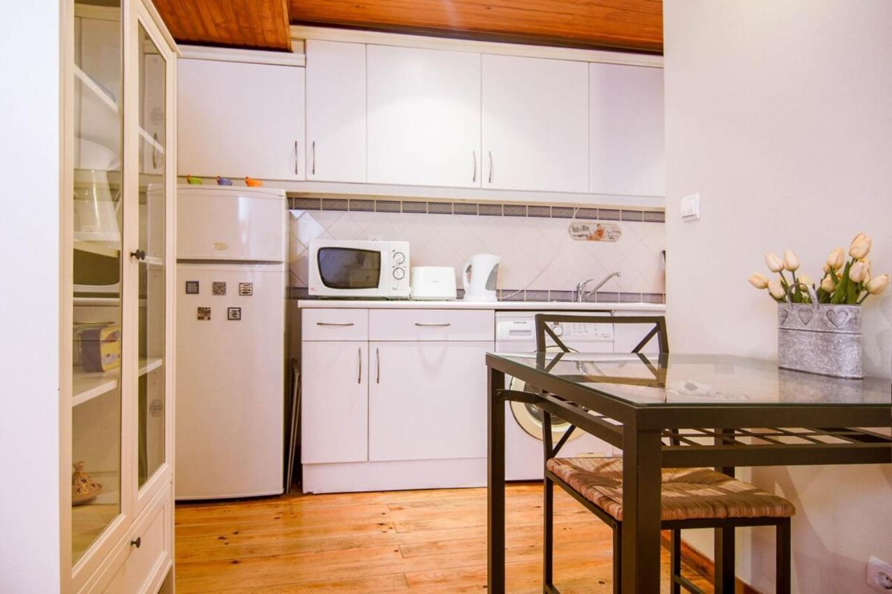 Alfama's Hidden Gem W Self Check-in& 247 Support Apartment *